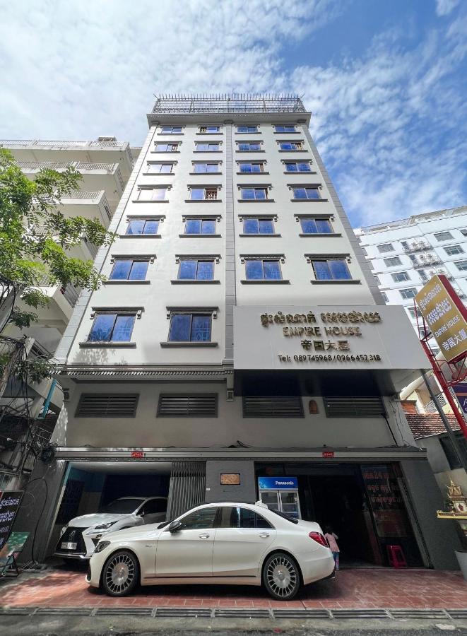 Empire House, Phnom Penh Hotel Buitenkant foto